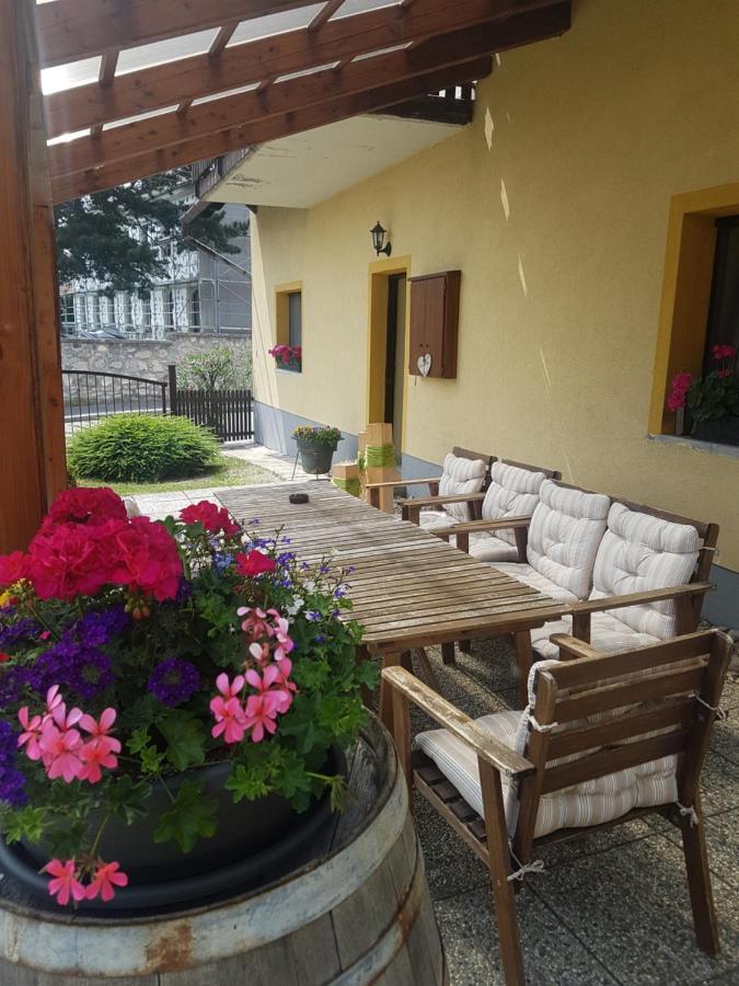 Bed and Breakfast Huber Panzió Fertőrákos Exterior foto